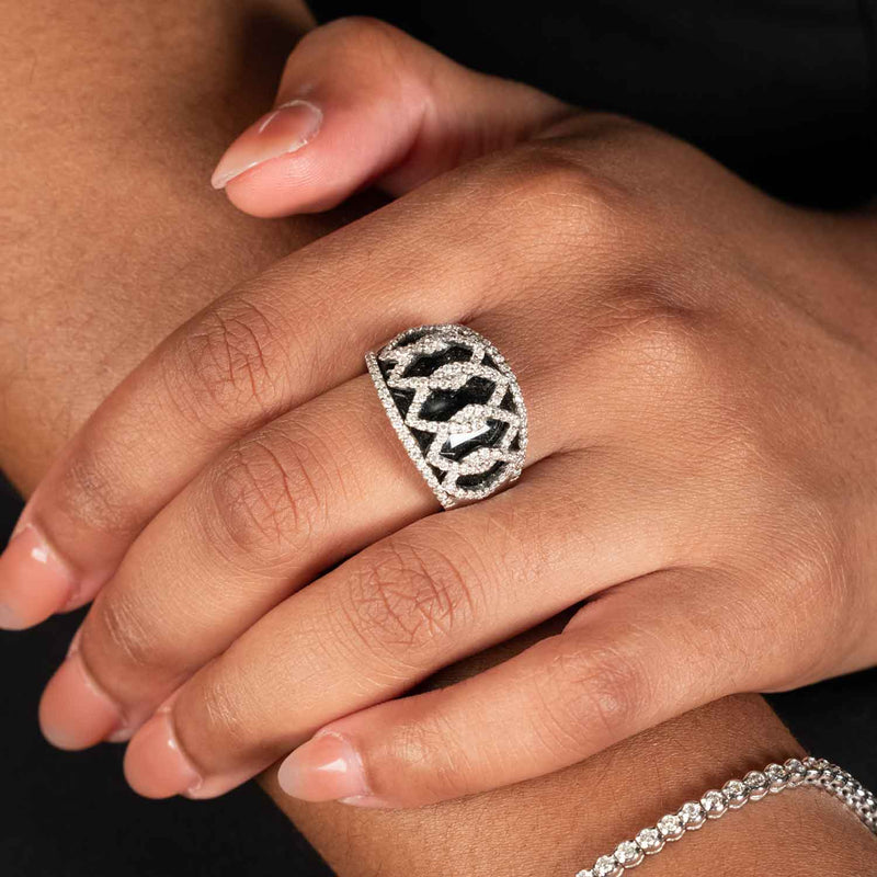 Black Agate and Diamond Ring, Size 7.75, 14K White Gold