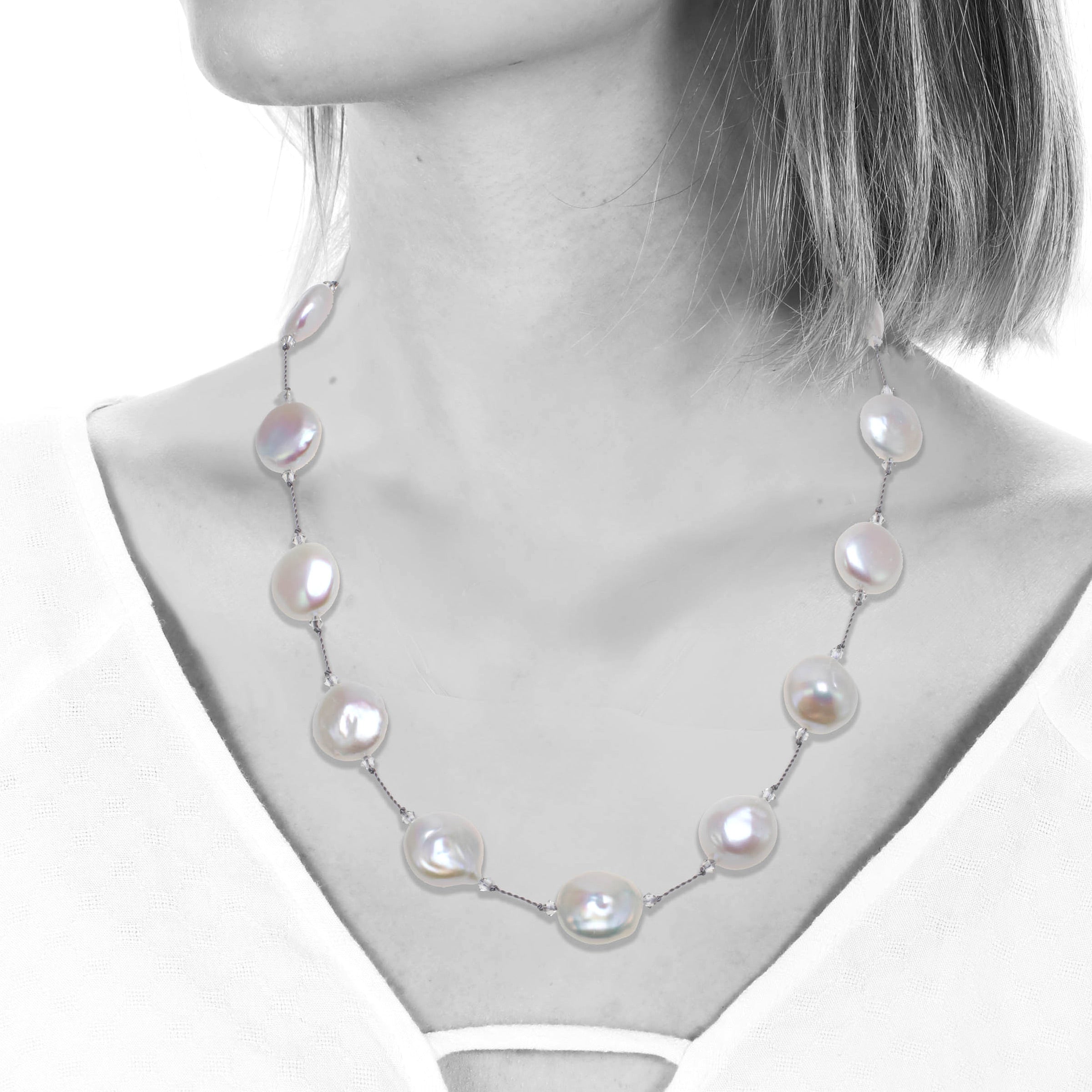 Freshwater Pearl & Crystal Necklace - Calon Home