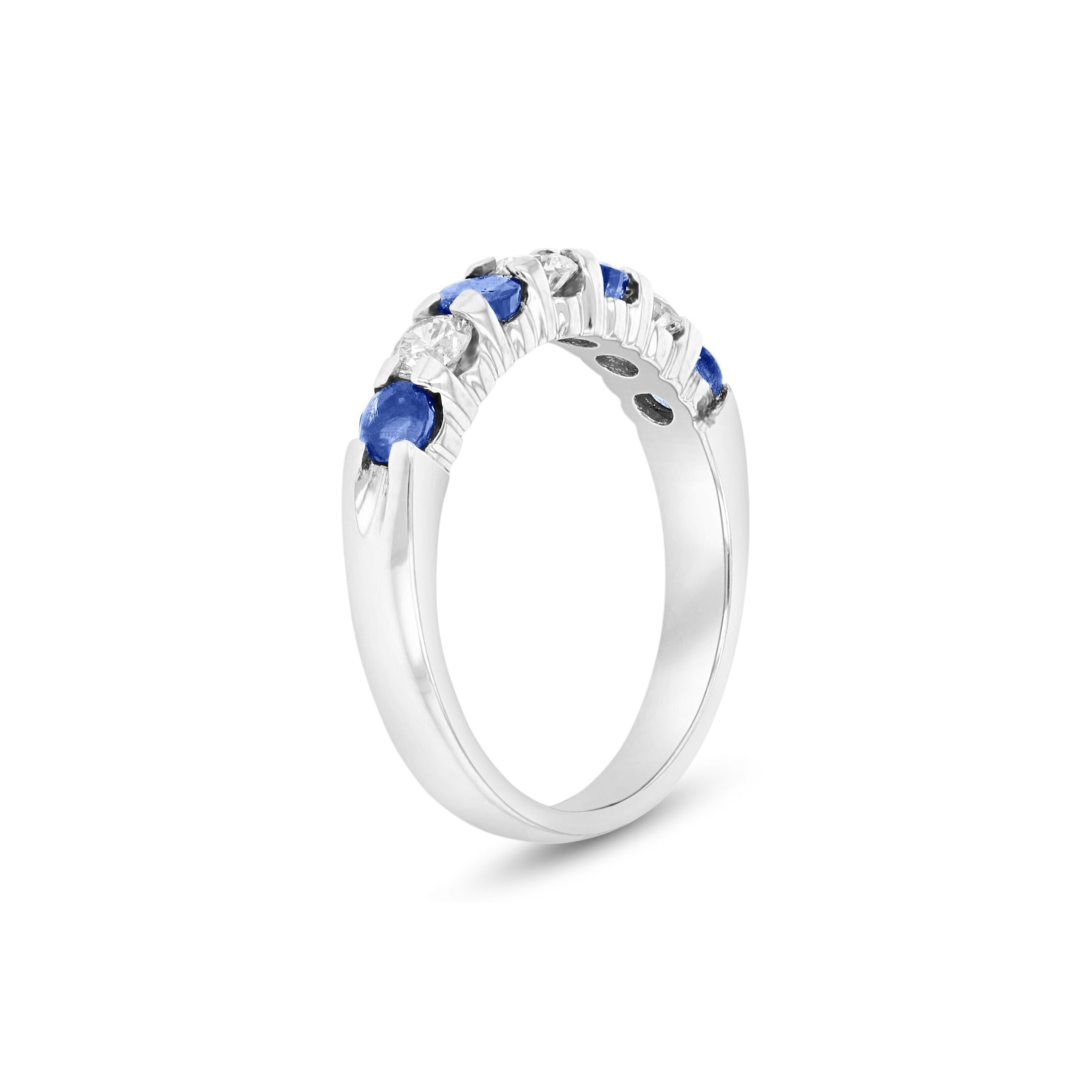 White gold ring 2025 with sapphire stone