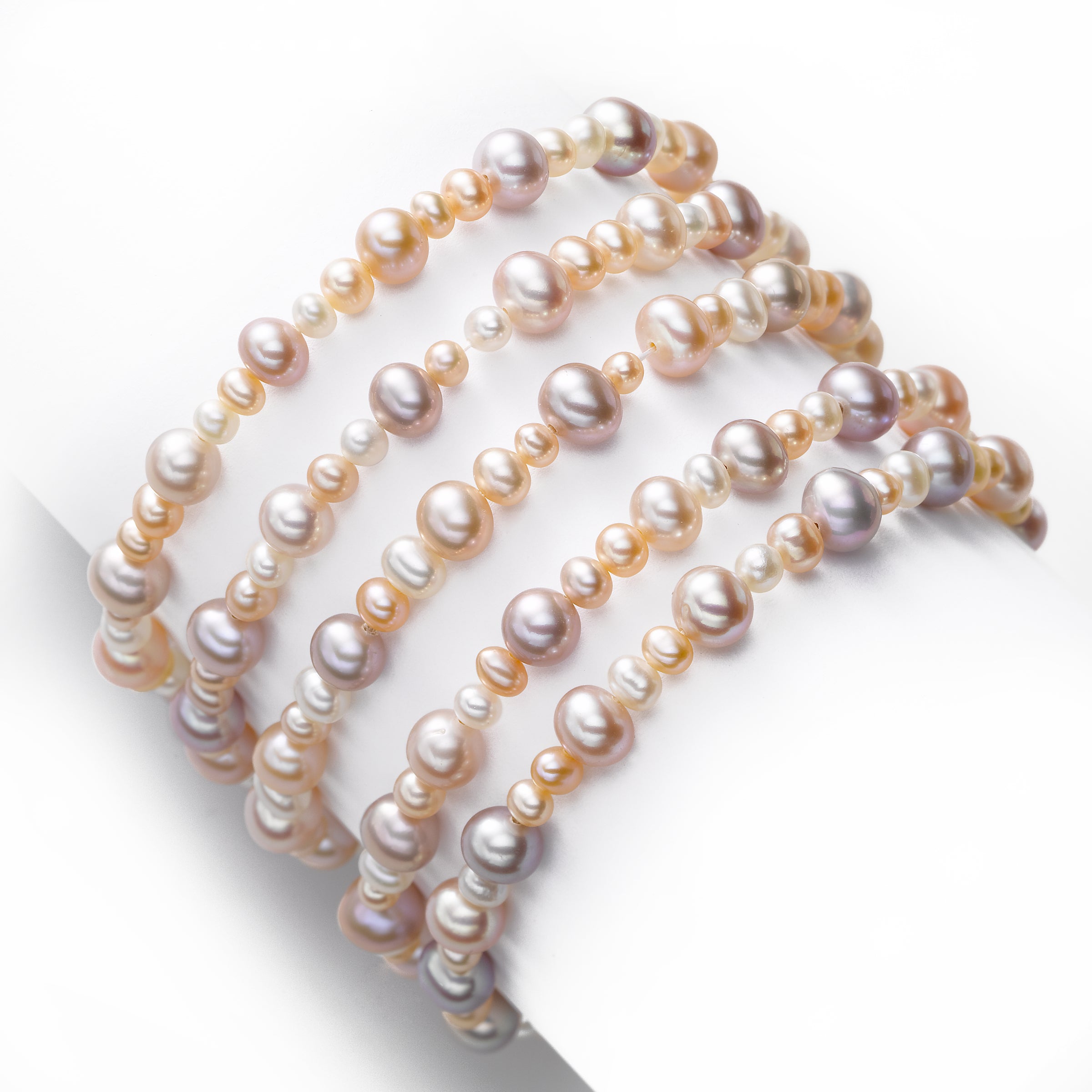 Pink Freshwater Pearl Bracelet top with stretch and natural pearls